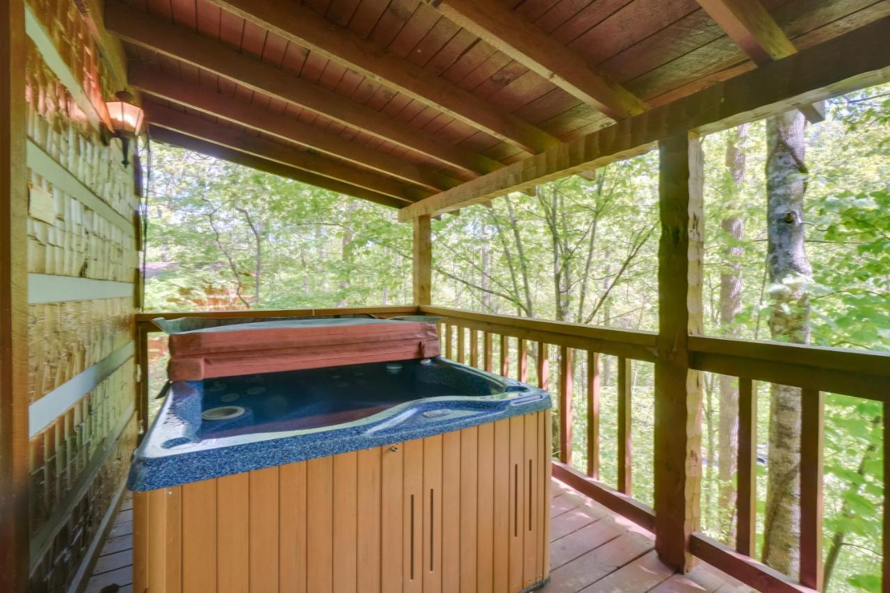 Gatlinburg Cabin With Hot Tub About 6 Mi To Downtown! Luaran gambar