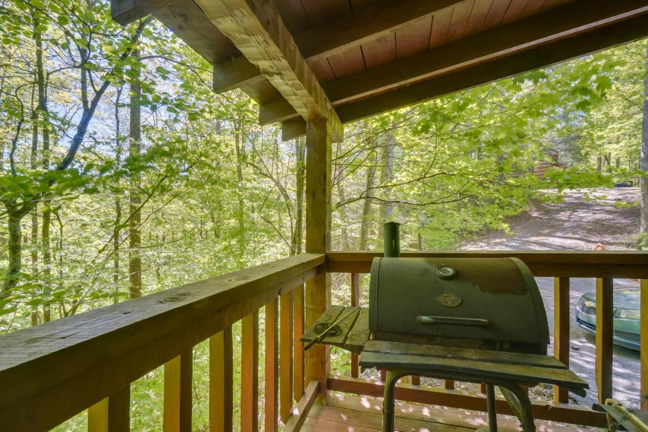 Gatlinburg Cabin With Hot Tub About 6 Mi To Downtown! Luaran gambar
